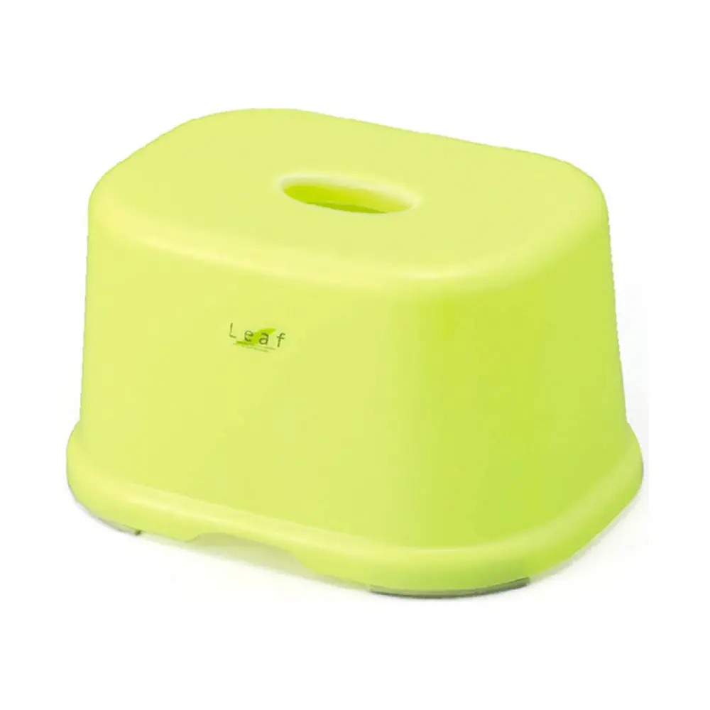 Ghế Ngồi Nhà Tắm Chống Trượt, Leaf, Anti-Slip Bath Chair (25 x 18.8 x 14.3cm) - INOMATA