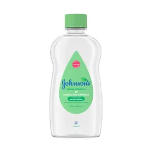 Dầu Massage Dưỡng Ẩm Cho Bé, Baby Oil, Aloe Vera & Vitamin E (200ml) - JOHNSON'S