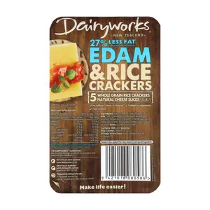 Bánh Gạo Giòn Nguyên Cám & Phô Mai Lát, 27% Less Fat Edam & Rice Crackers, 5 Phần (50g) - DAIRYWORKS