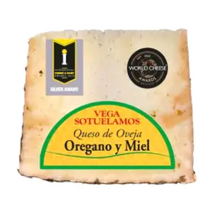 Phô Mai Cừu Với Mật Ong & Kinh Giới, Queso de Oveja, Oregano y Miel, Hard Raw Milk Sheep Cheese with Honey & Oregano (200g) - VEGA SOTUELAMOS
