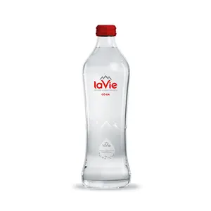 Nước Khoáng Thiên Nhiên Có Ga, Sparkling Natural Mineral Water, Glass Bottle (450ml) - LA VIE